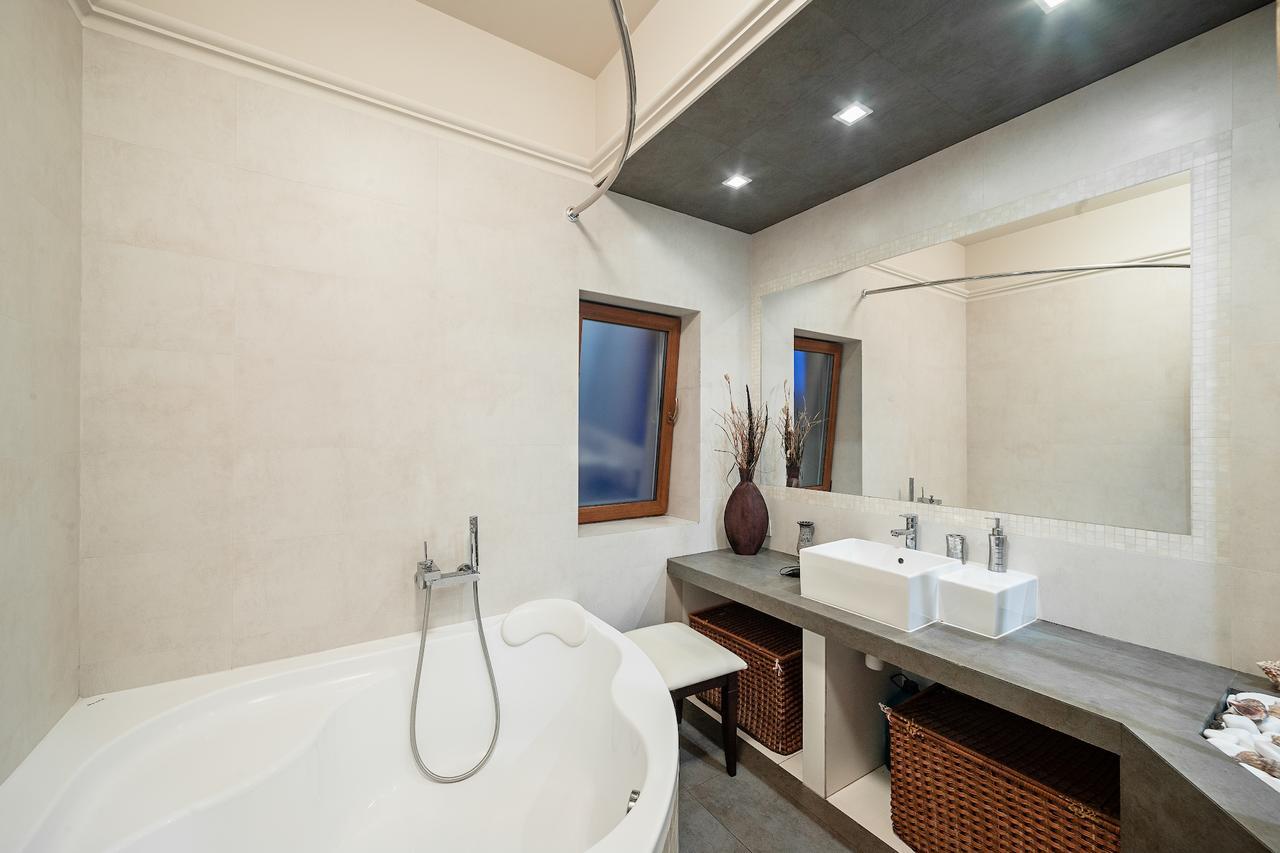 Deribasovskaya Tsentr Apartment Odesa Exterior photo